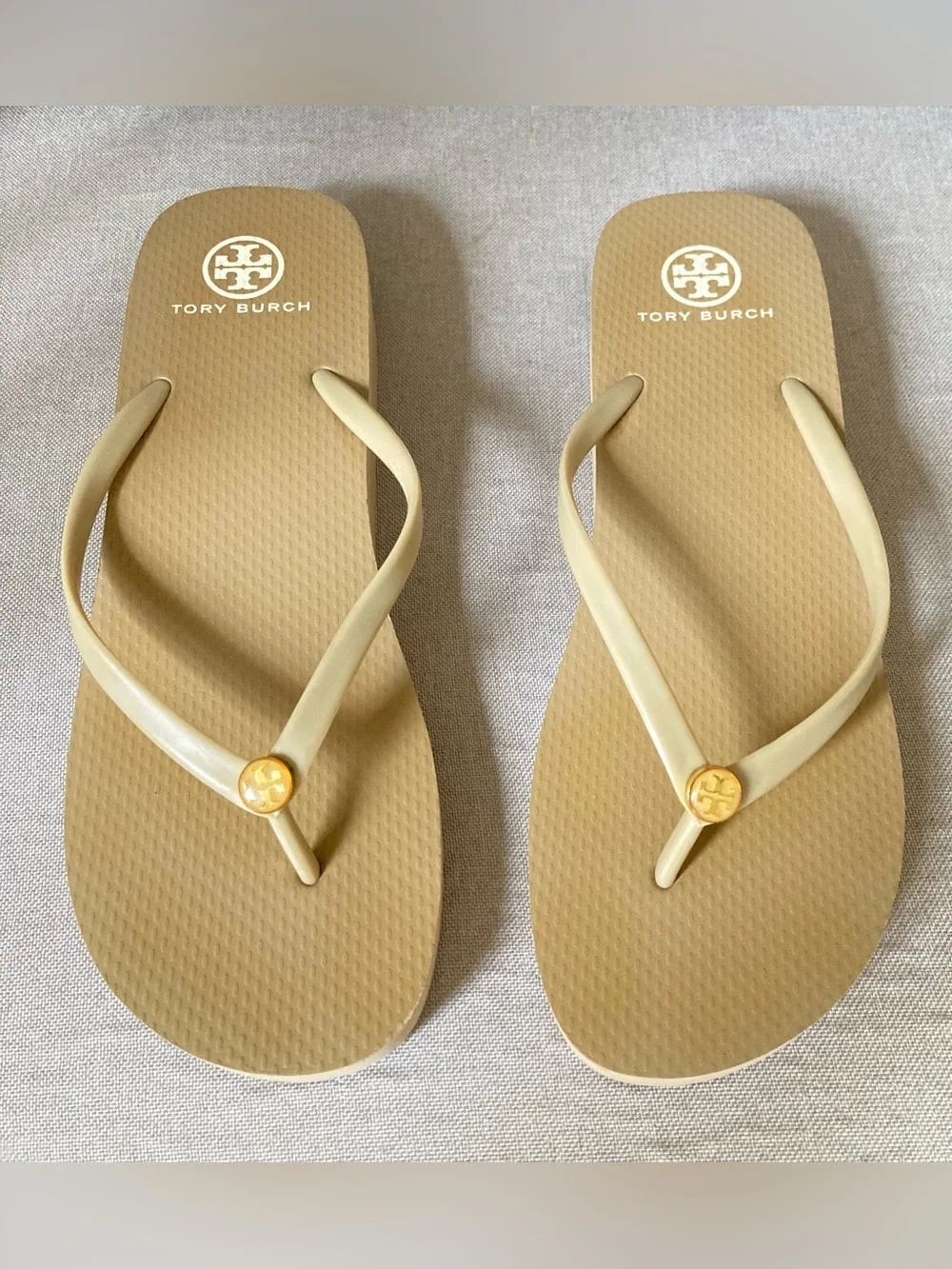 Tory Burch Thea Wedge Platform Flip Flops Beige Gold Logo Size 8